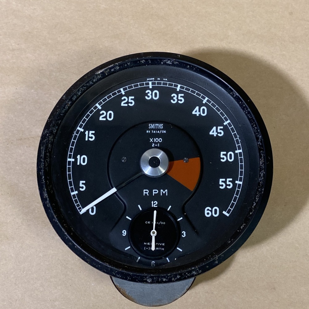 Original Jaguar XKE EType 4.2 Smiths Tachometer w Clock RV7414/06 21