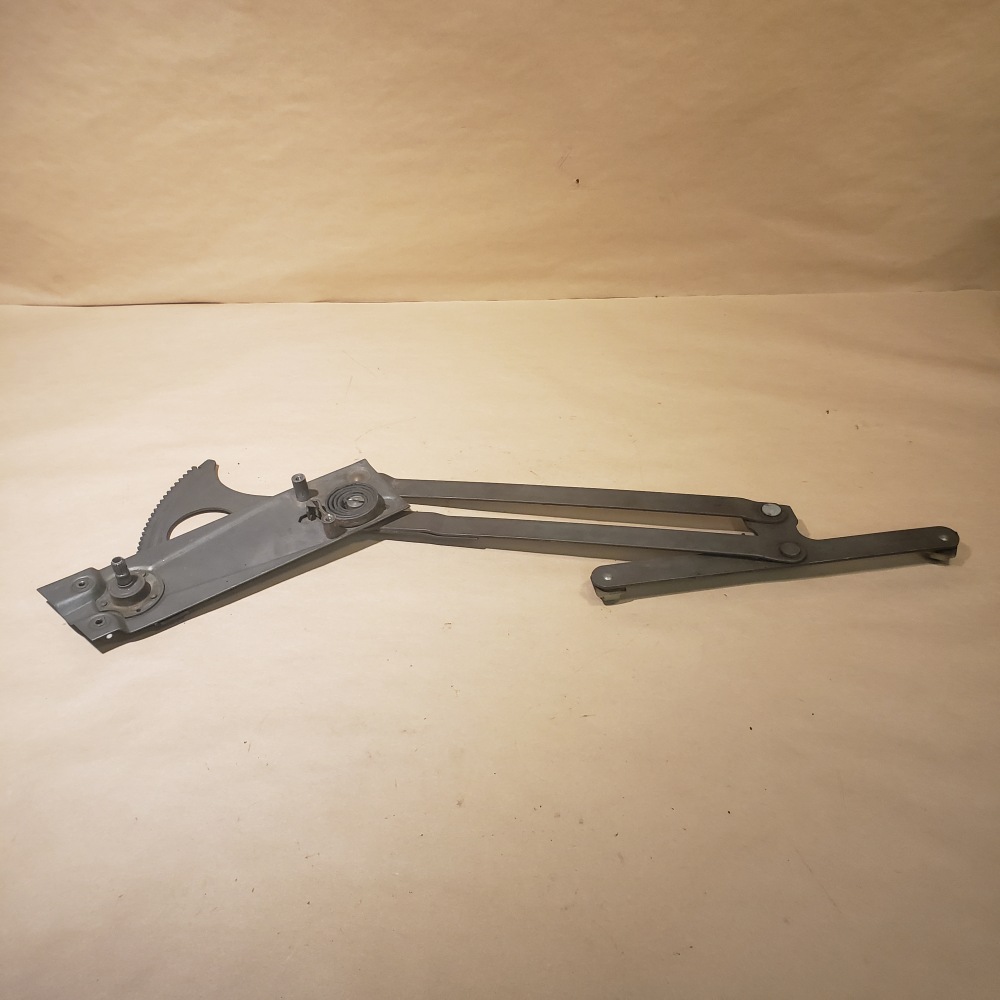 Original 6973 Porsche 911 912 Right Side RH Manual Window Regulator