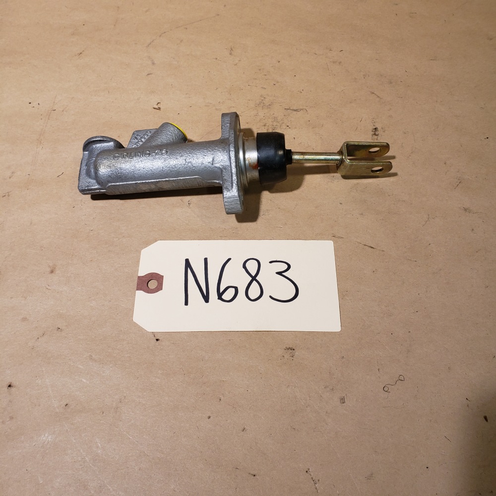 Original Triumph TR2 TR3 TR3A Girling Clutch Master Cylinder .75A