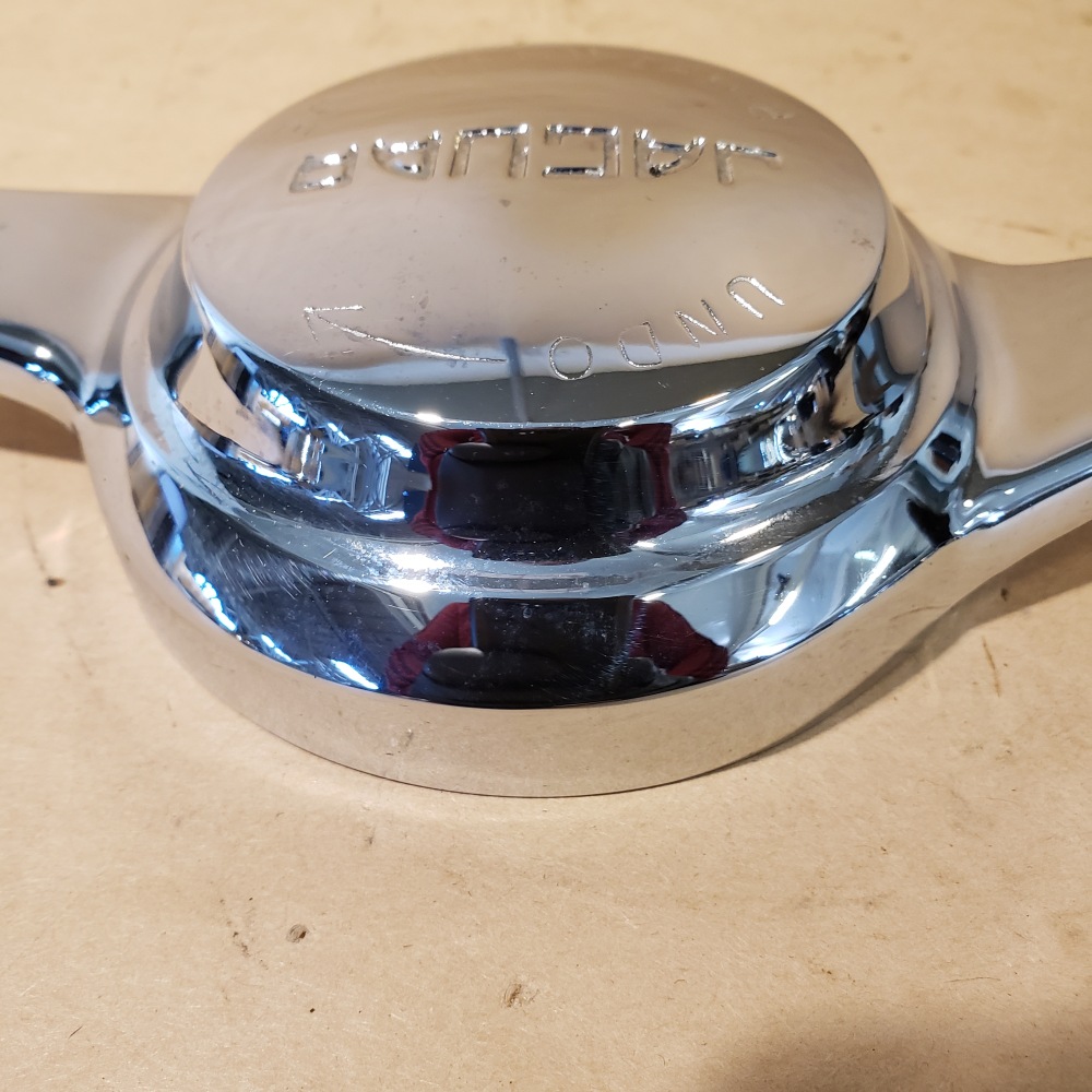Jaguar Two Eared Chrome Spinner KnockOff RH Right Side fits XKE XK120