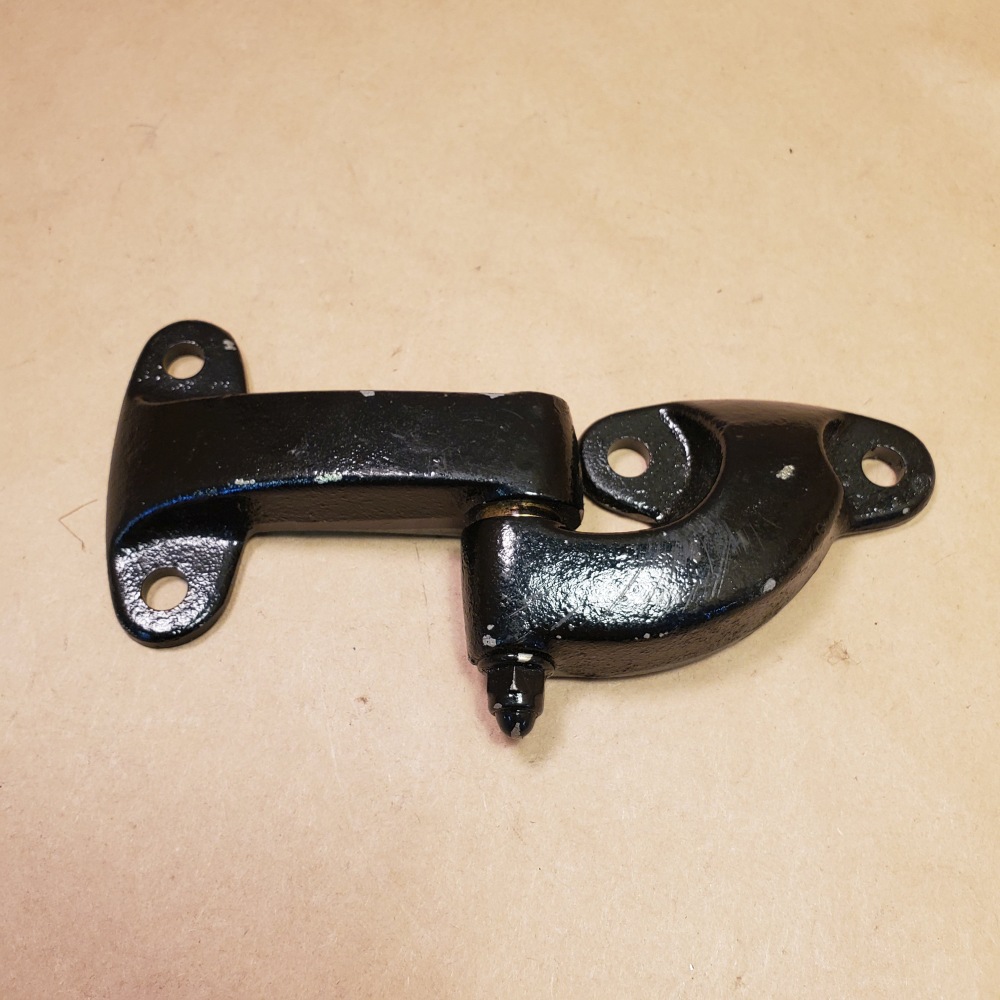 NOS Aftermarket Land Rover Defender Rear Door Hinge BHB710051 Made in U