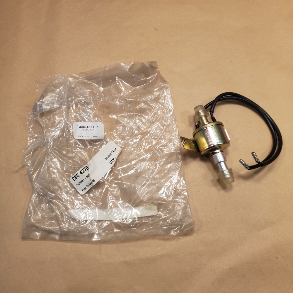 NOS Jaguar XJ6 XJ12 Fuel Solenoid Valve Return Right Hand Side CBC4270