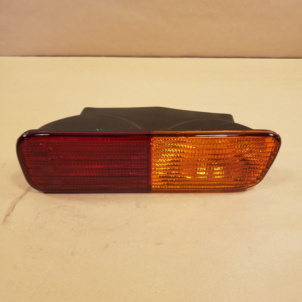 Aftermarket Land Rover Discovery Series 2 9902 RH Rear Bumper Light