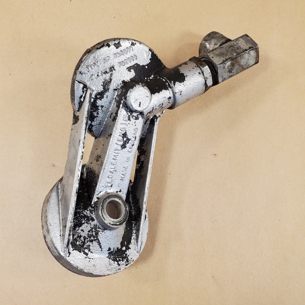 MG MGB Tecalemit Oil Filter Housing Head FA5638 FB2039 For Sale