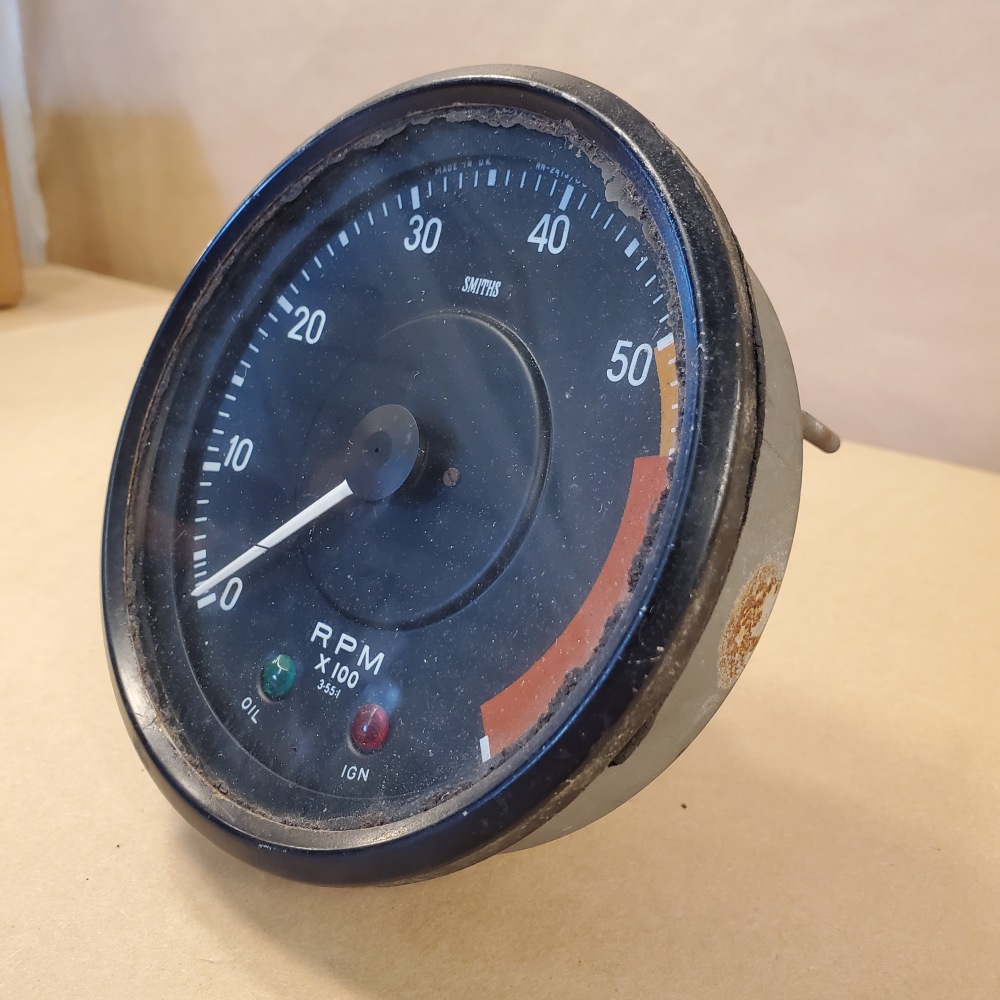 Triumph TR6 Smiths Tachometer 1969 1971 RN 2413/00A 355 1 Original OEM For Sale, Seattle WA