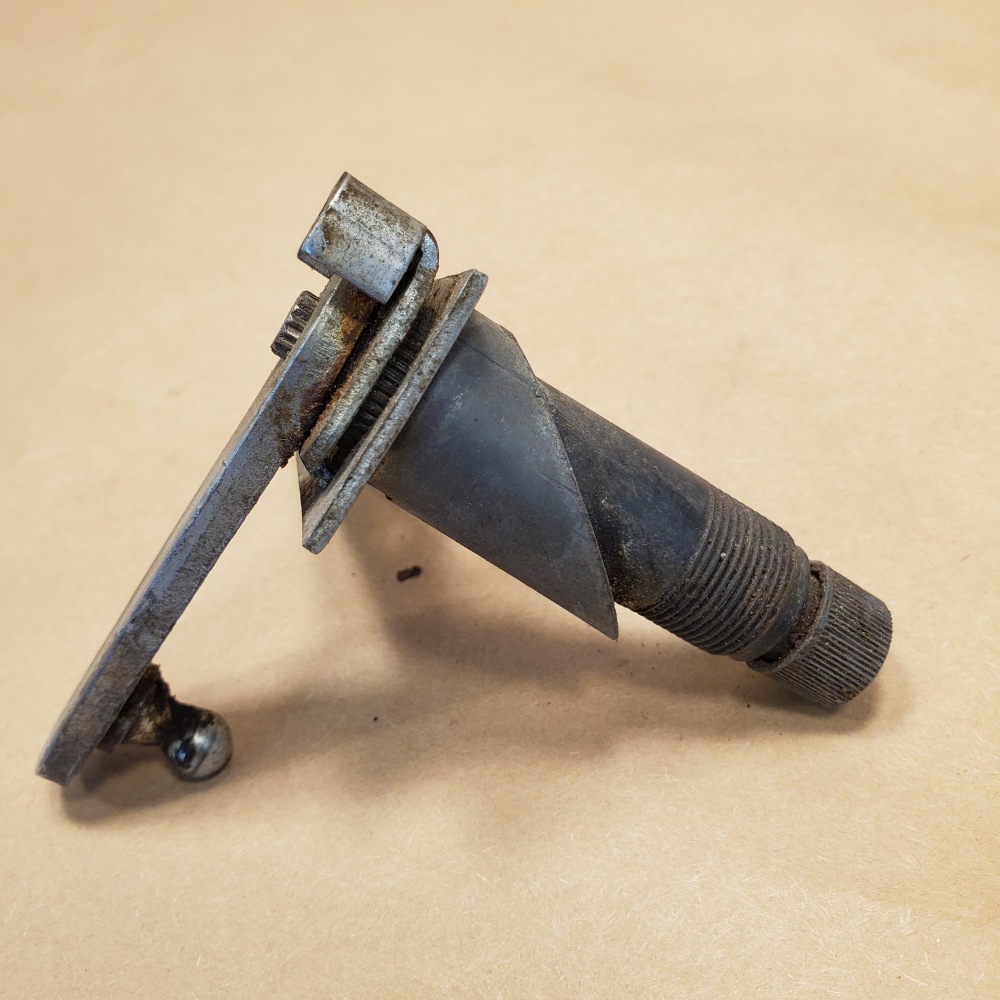 Jaguar XKE EType Series 1 Series 2 Wiper Rack Spindle Right Hand Side