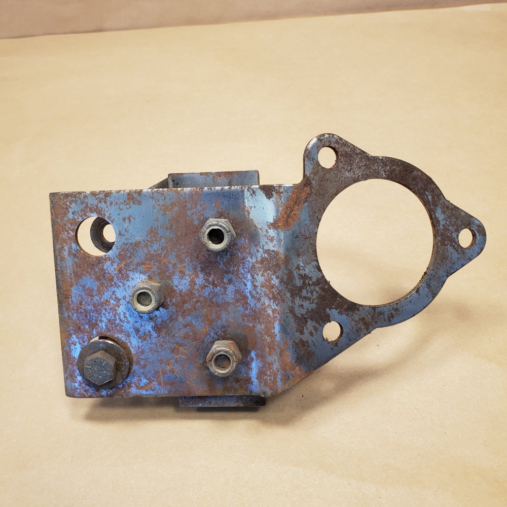 Jaguar XKE E-Type Series 1 S2 METALSTIK Steering Rack Mounting Bracket ...