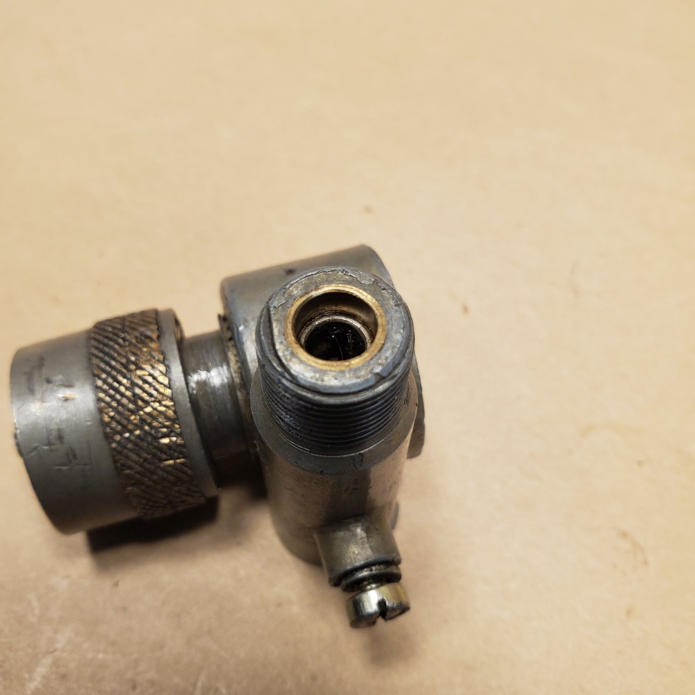 Smiths Original Jaguar XKE EType Speedo Angle Drive C25547 BG.2402/08