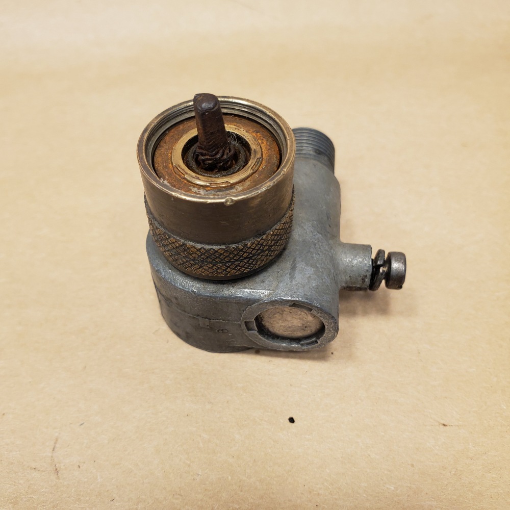 Smiths Original Jaguar XKE EType MK1 MK2 Speedo Angle Drive C25547 BG