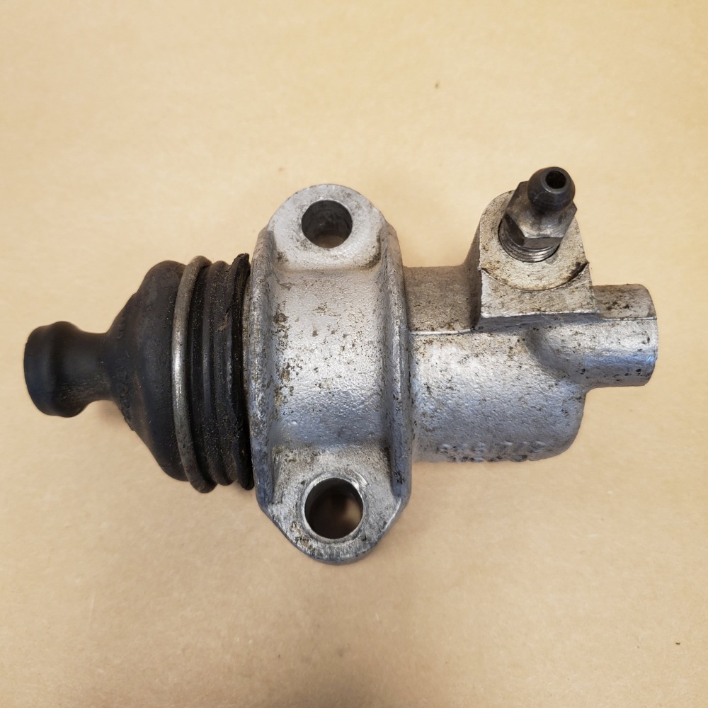 Original MG MGA MGB Lockheed Clutch Slave Cylinder 84617/2 HOA3 GSY106