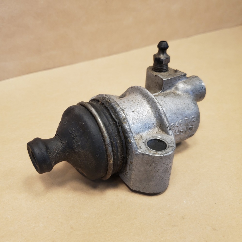 Original MG MGA MGB Lockheed Clutch Slave Cylinder 84617/2 HOA3 GSY106 For Sale, Seattle WA