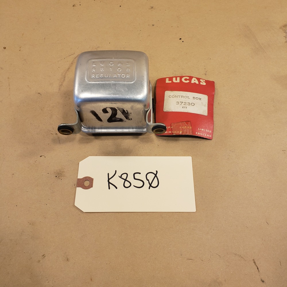 Lucas RB108 Voltage Regulator 37230K 12V Dated 73 NOS For Sale