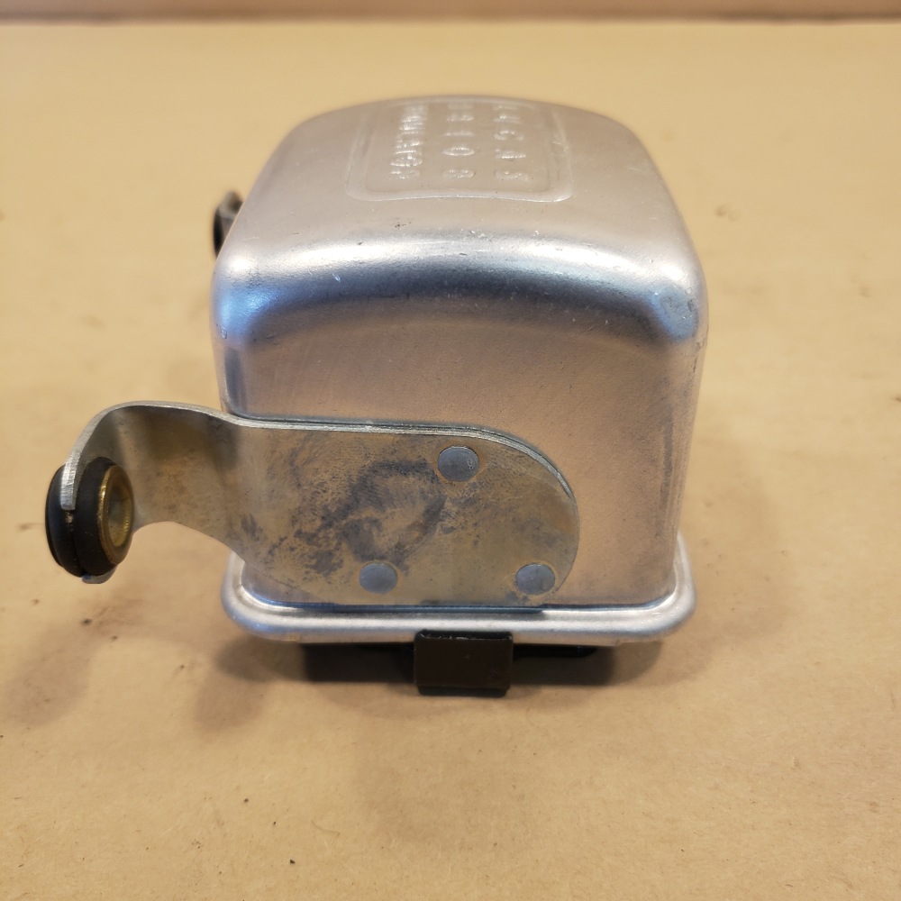 Lucas RB108 Voltage Regulator 37230K 12V Dated 73 NOS For Sale
