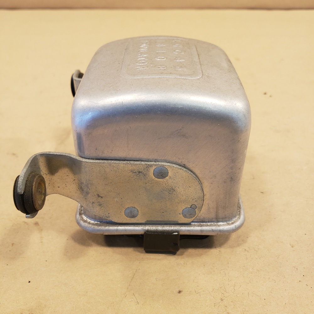 Lucas RB108 Voltage Regulator 37230K 12V Dated 73 NOS For Sale