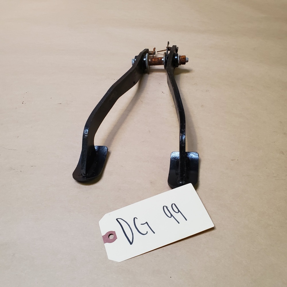MGB MGB GT Brake and Clutch Pedal Arms for LHD Manual Models AHH6154 Original For Sale, Seattle WA