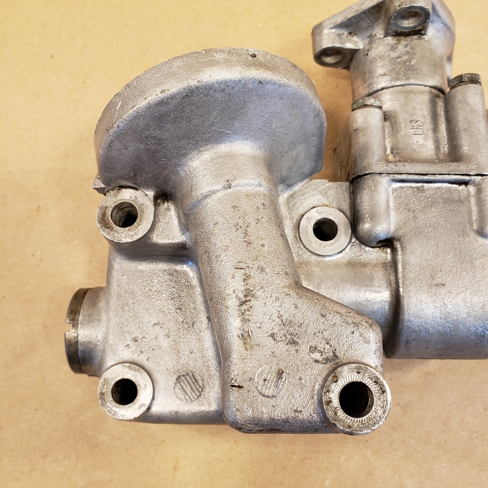 Original Jaguar XJ12 Series 3 XJS 5.3L V12 Engine Oil Filter Housing