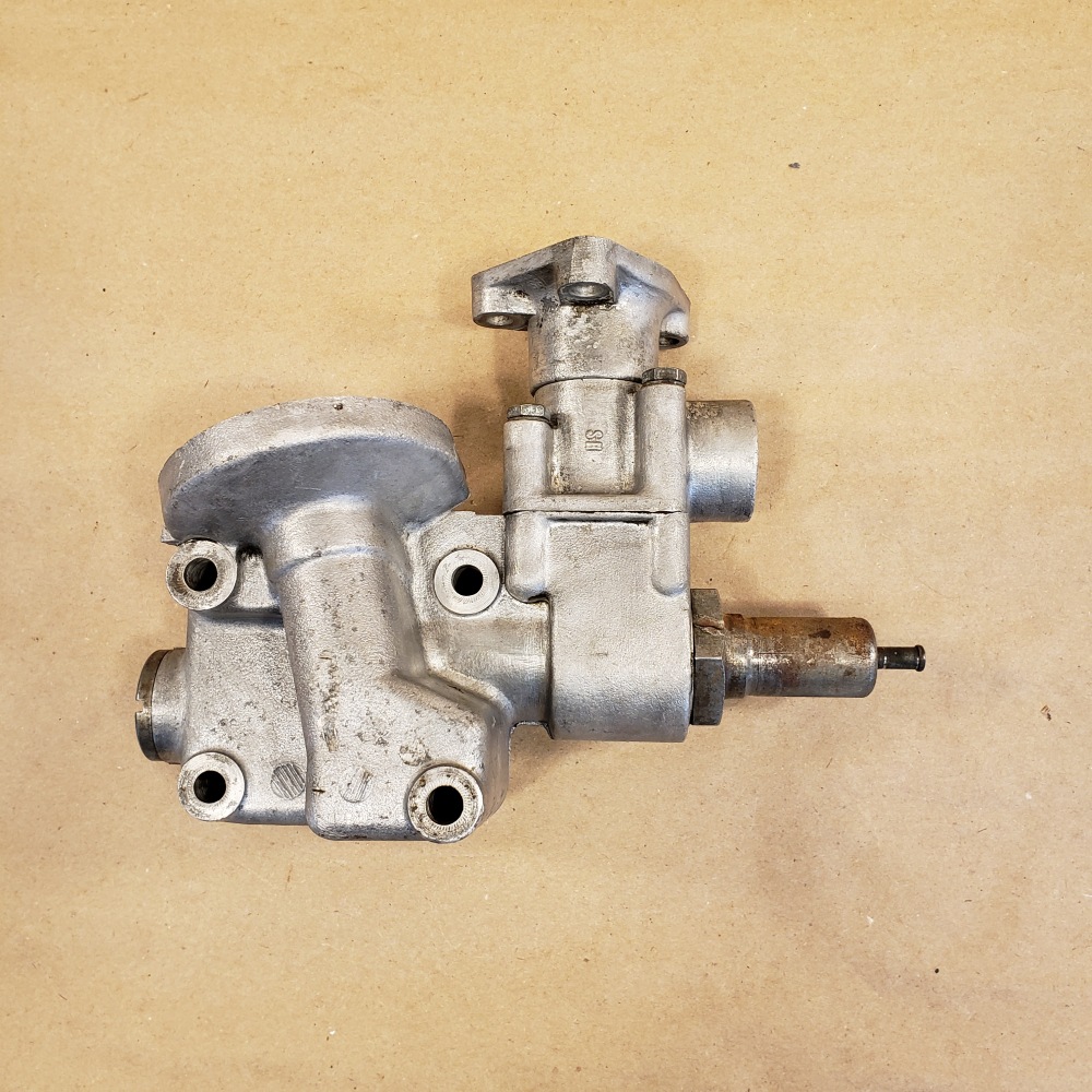 Original Jaguar XJ12 Series 3 XJS 5.3L V12 Engine Oil Filter Housing