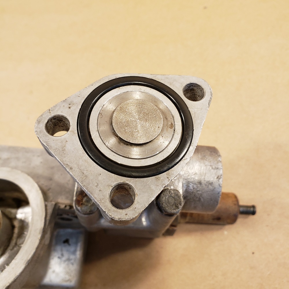 Original Jaguar XJ12 Series 3 XJS 5.3L V12 Engine Oil Filter Housing