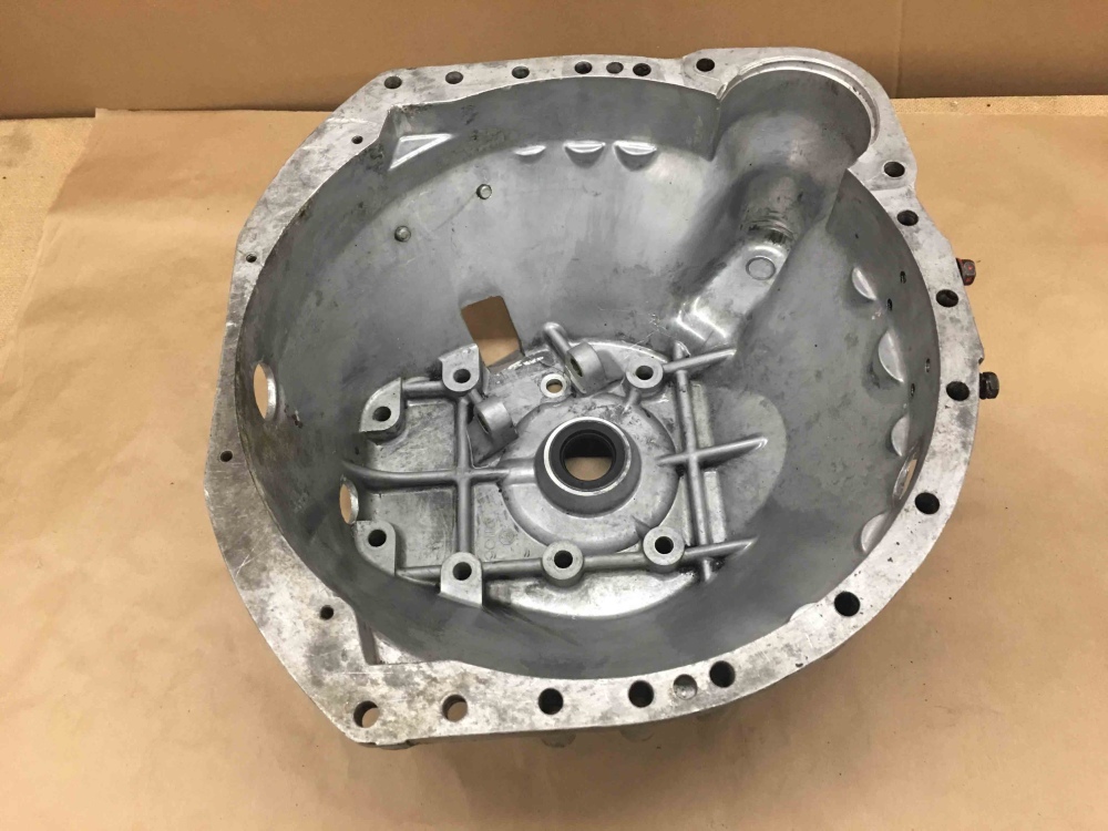 Jaguar XKE E Type Gearbox Transmission Bell Housing 3.8 D1106 Series 1