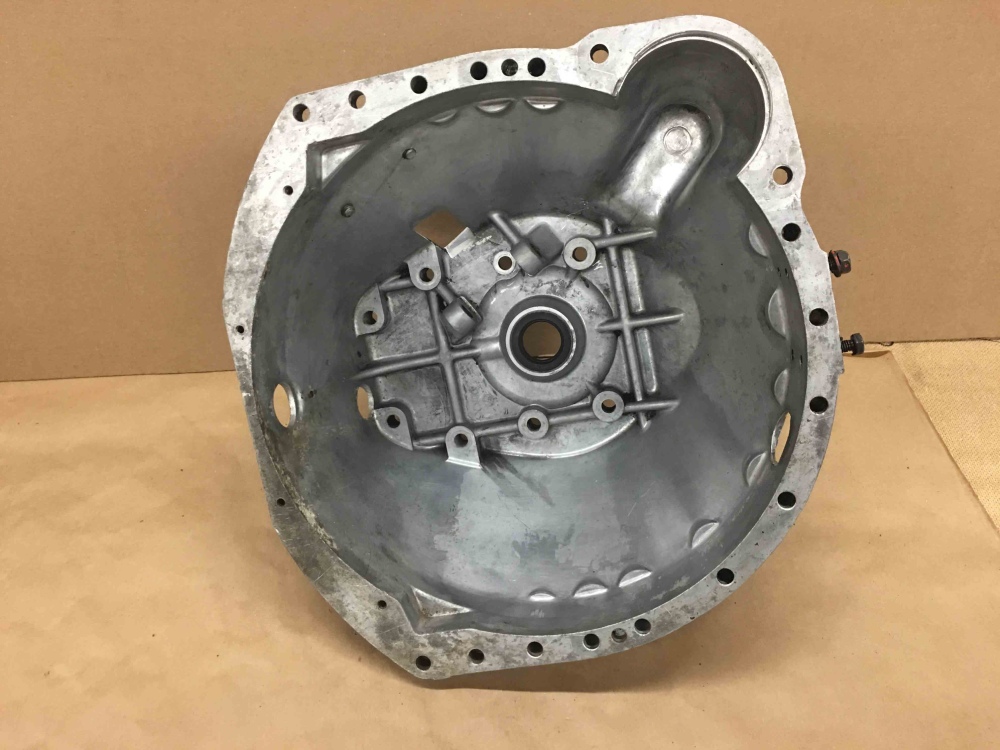 Jaguar XKE E Type Gearbox Transmission Bell Housing 3.8 D1106 Series 1