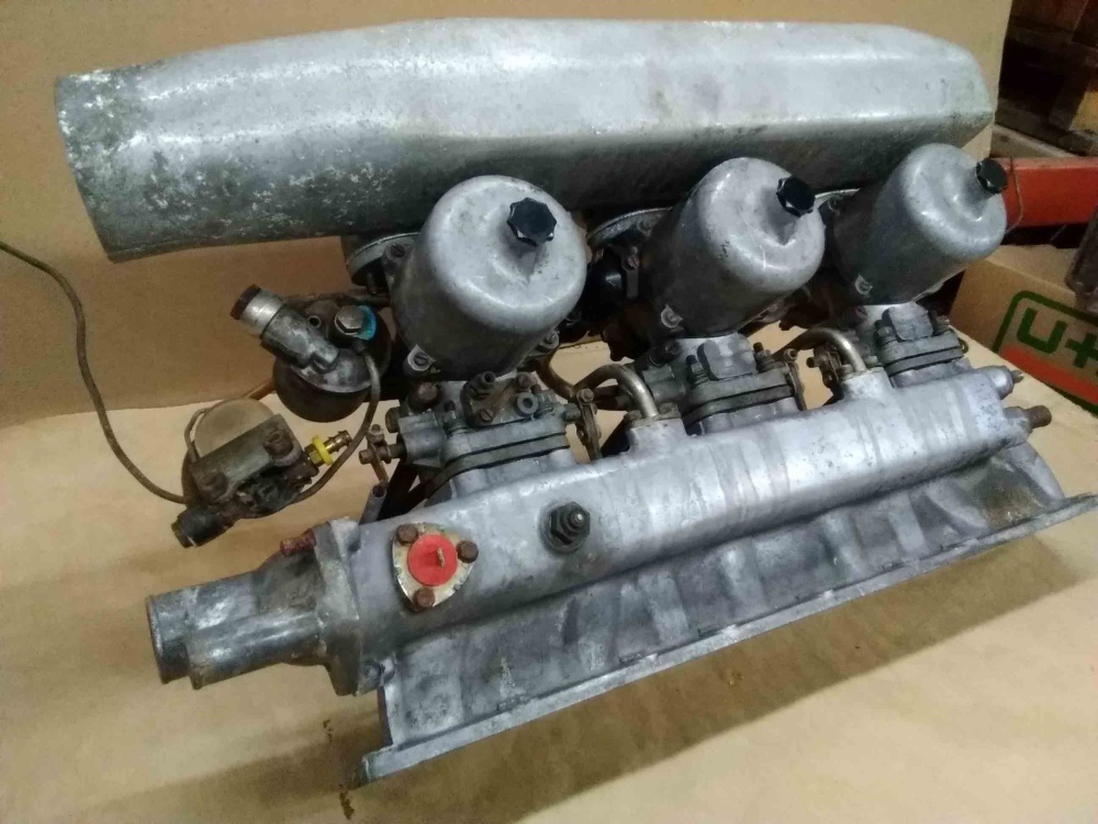 JAGUAR 4.2 TRIPLE SU CARBS 420G CARBURETOR AND INTAKE MANIFOLD GREAT