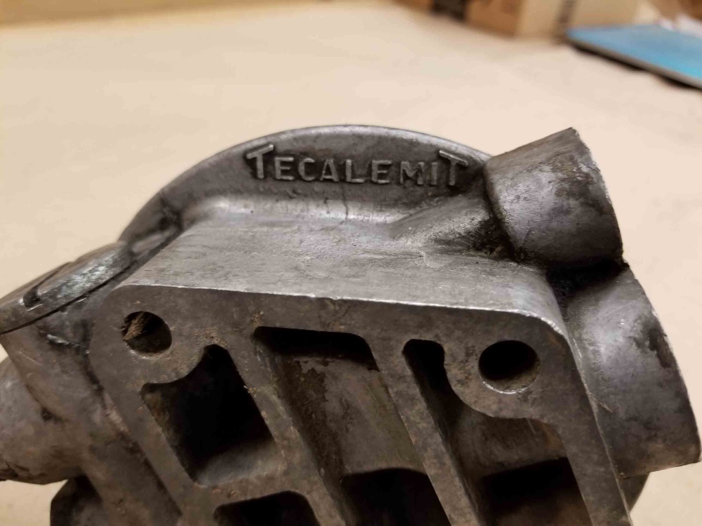 Jaguar XKE EType Series 2 Oil Filter Housing Head and Cannister